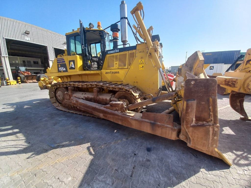 Komatsu D155A-6R (4 pcs available in Abu Dhabi) - Bulldozer: foto 3 Komatsu D155A-6R (4 pcs available in Abu Dhabi) - Bulldozer: foto 3