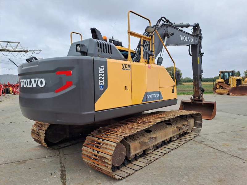 Volvo EC 220 EL (New Undercarriage) - Excavadora de cadenas: foto 4 Volvo EC 220 EL (New Undercarriage) - Excavadora de cadenas: foto 4