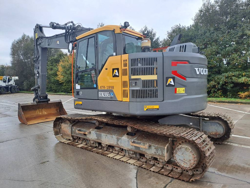 Volvo ECR 235 E - Excavadora de cadenas: foto 2 Volvo ECR 235 E - Excavadora de cadenas: foto 2