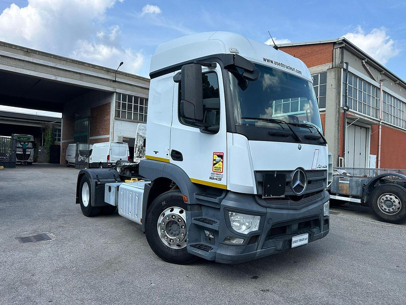 Mercedes-Benz Actros 1843 - Cabeza tractora: foto 2 Mercedes-Benz Actros 1843 - Cabeza tractora: foto 2