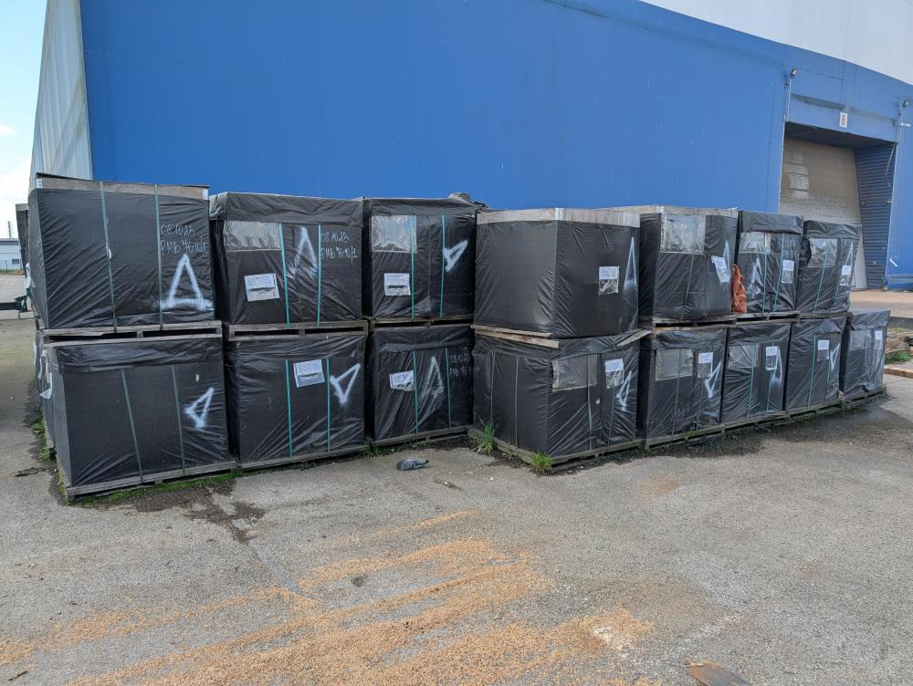 Bitumen PG76-28 - Distribuidor de asfalto: foto 2 Bitumen PG76-28 - Distribuidor de asfalto: foto 2