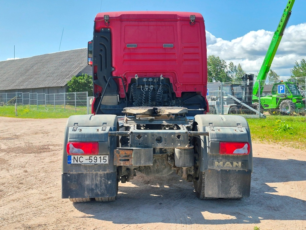 MAN TGX18.440 4x4 - Cabeza tractora: foto 4 MAN TGX18.440 4x4 - Cabeza tractora: foto 4