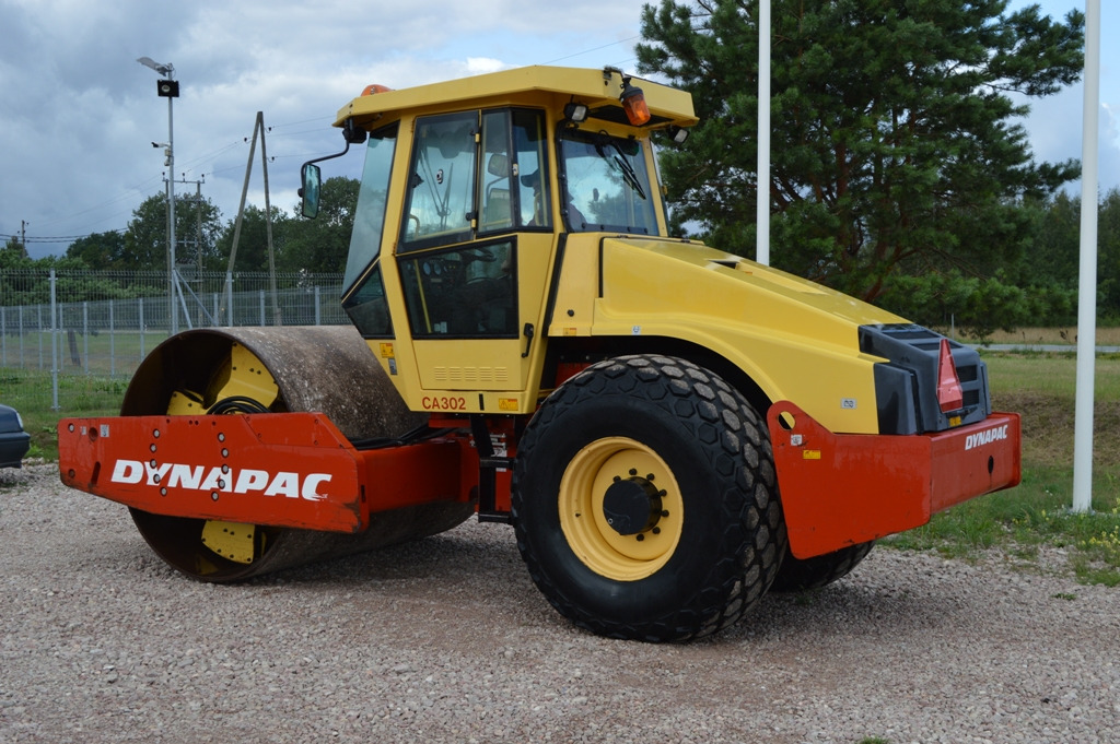 DYNAPAC CA302D - Compactador: foto 2 DYNAPAC CA302D - Compactador: foto 2