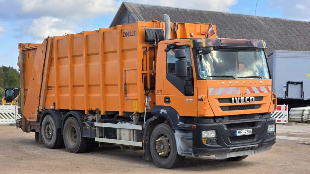 IVECO AD260 310HP - Camión de basura: foto 2 IVECO AD260 310HP - Camión de basura: foto 2