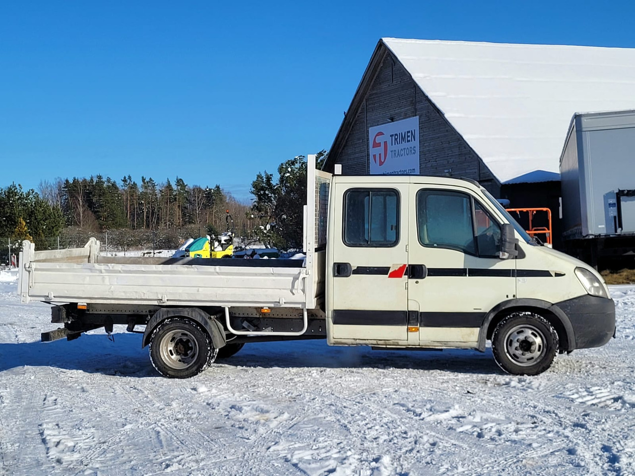 IVECO Daily 35C15 - Camión volquete: foto 4 IVECO Daily 35C15 - Camión volquete: foto 4