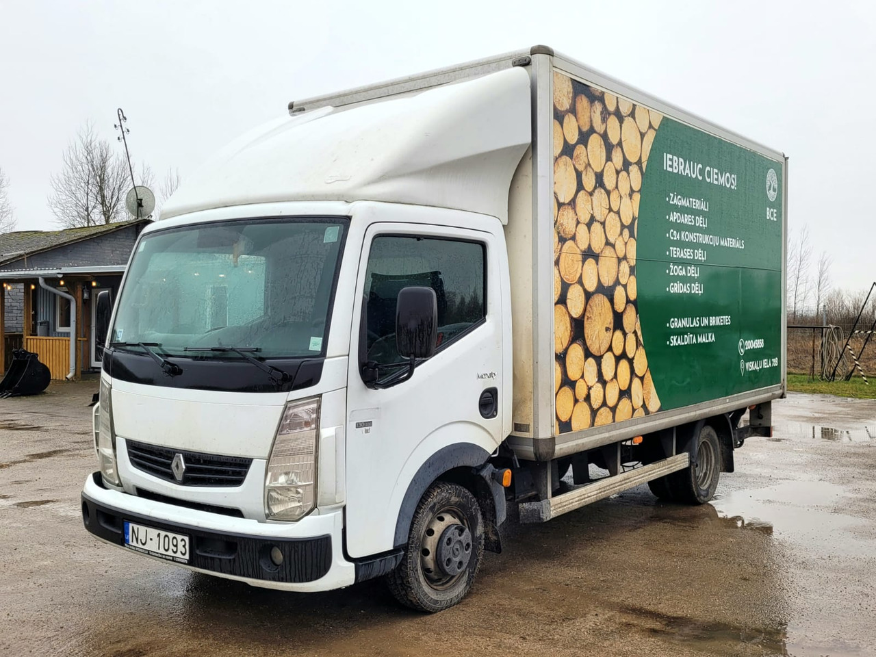 RENAULT Maxity 130DXi - Camión caja cerrada: foto 1 RENAULT Maxity 130DXi - Camión caja cerrada: foto 1