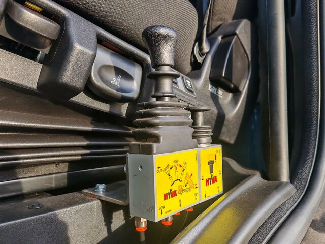 IVECO EuroCargo ML150E28WS EVI_E 4x4 Kipperwanne/CONF... - Camión volquete: foto 3 IVECO EuroCargo ML150E28WS EVI_E 4x4 Kipperwanne/CONF... - Camión volquete: foto 3