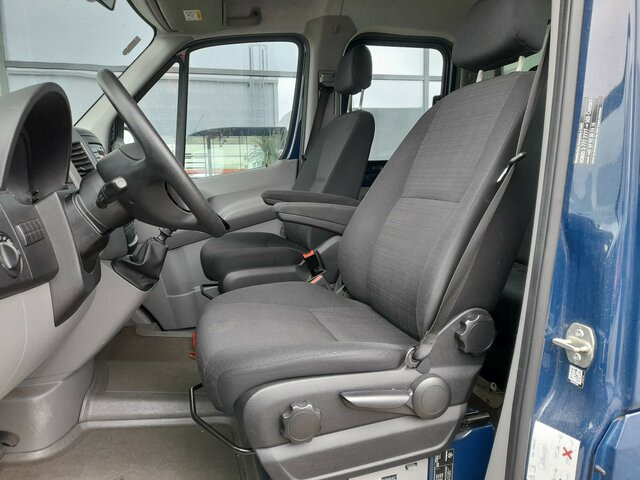 MERCEDES-BENZ Sprinter 316 DOKA 4X4+6 LOCURI+BENA TRANSPORT... - Minibús, Furgoneta de pasajeros: foto 5 MERCEDES-BENZ Sprinter 316 DOKA 4X4+6 LOCURI+BENA TRANSPORT... - Minibús, Furgoneta de pasajeros: foto 5