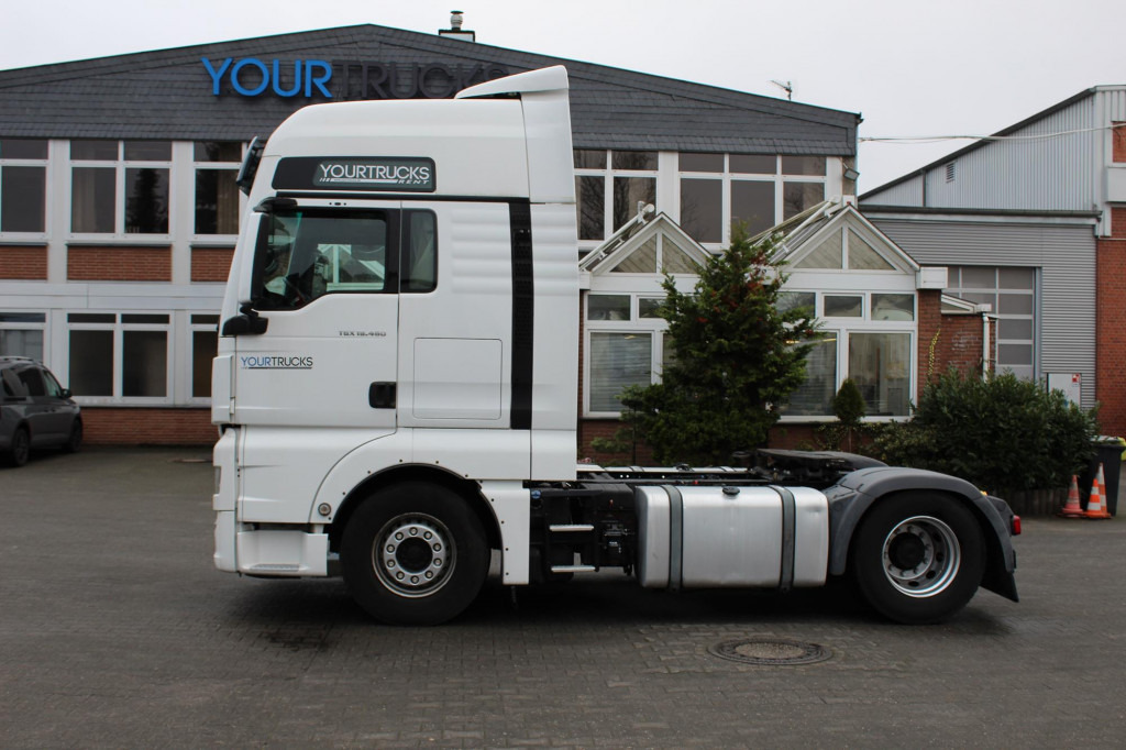 Cabeza tractora MAN TGX 18.460 E6 XXL  Retarder Kühlbox Navi 2Tanks: foto 11
