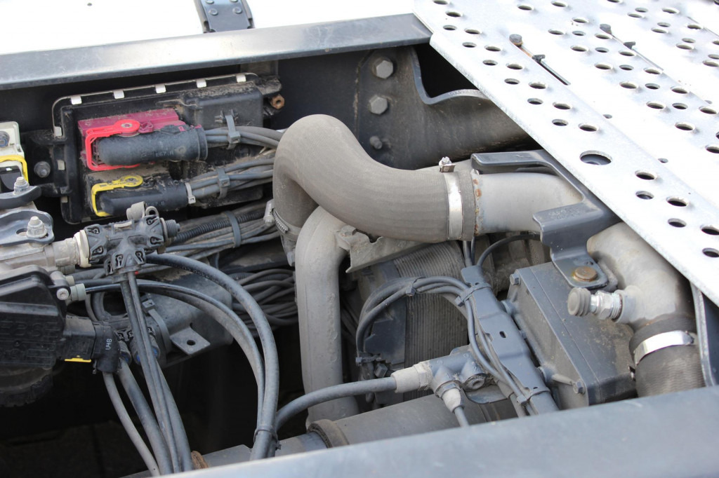 Cabeza tractora Scania R 500   Retarder  LDWS  Kühlbox  2 Tanks  Navi: foto 13