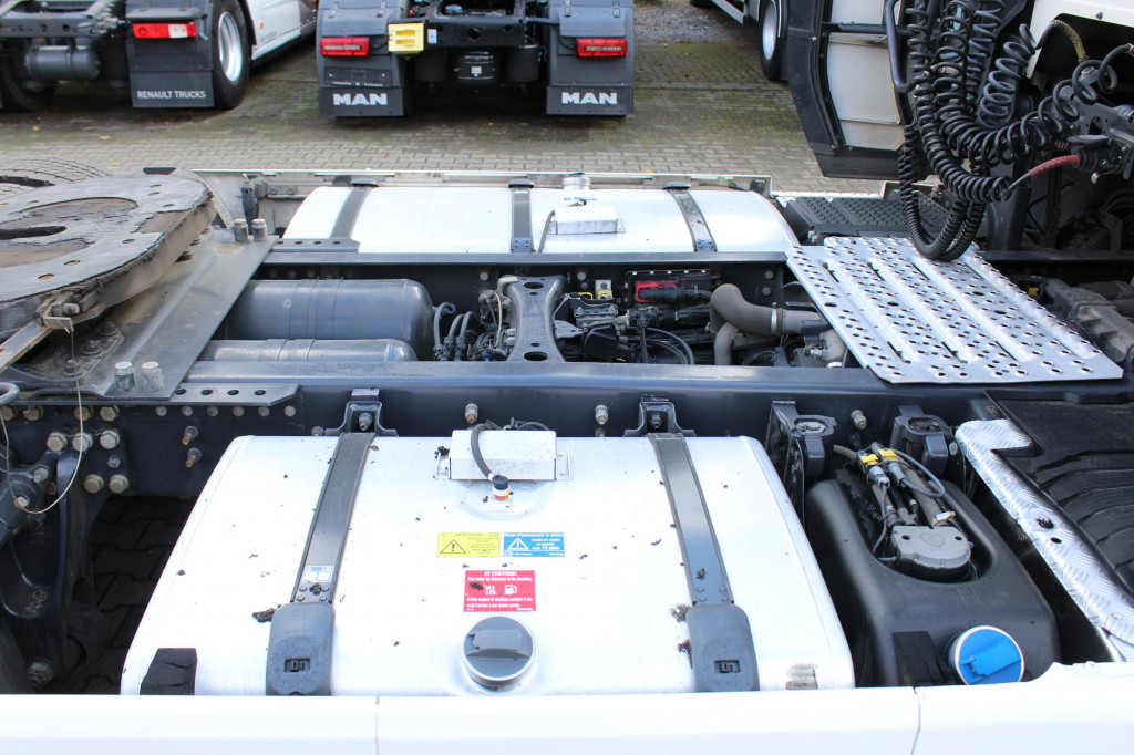 Cabeza tractora Scania R 500   Retarder  LDWS  Kühlbox  2 Tanks  Navi: foto 14