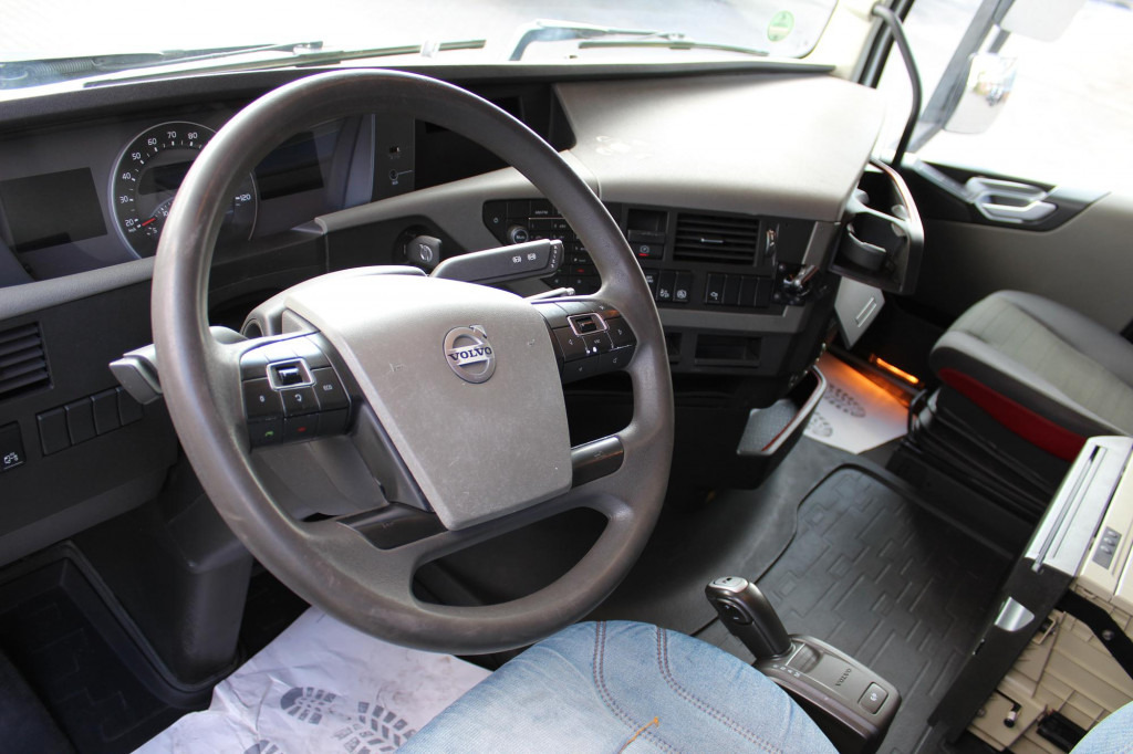 Volvo FH 500 E6 Globe I-Shift I-Park Cool Kühlbox - Cabeza tractora: foto 4 Volvo FH 500 E6 Globe I-Shift I-Park Cool Kühlbox - Cabeza tractora: foto 4