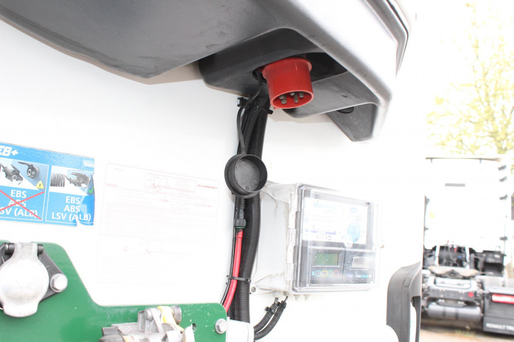 Lamberet CV 1550 Aluboden BPW Strom FRC10.26 - Semirremolque frigorífico: foto 5 Lamberet CV 1550 Aluboden BPW Strom FRC10.26 - Semirremolque frigorífico: foto 5