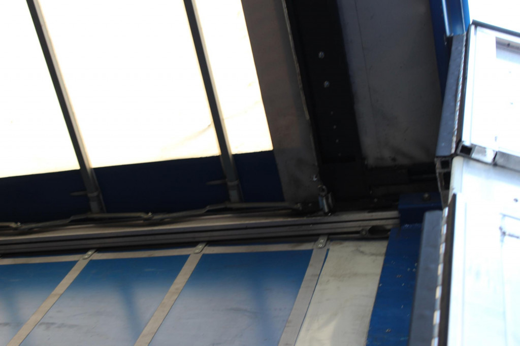 MAN TGX 26.460 Retarder Jumbo-Zug 120M3 Durchlade - Camión lona: foto 5 MAN TGX 26.460 Retarder Jumbo-Zug 120M3 Durchlade - Camión lona: foto 5