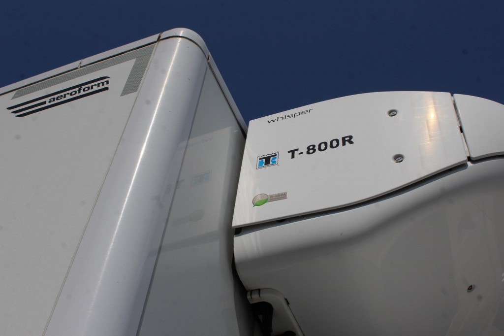 Mercedes-Benz Atego 1221 E6  TK T-800 R   Strom   Türen+LBW - Camión frigorífico: foto 5 Mercedes-Benz Atego 1221 E6  TK T-800 R   Strom   Türen+LBW - Camión frigorífico: foto 5