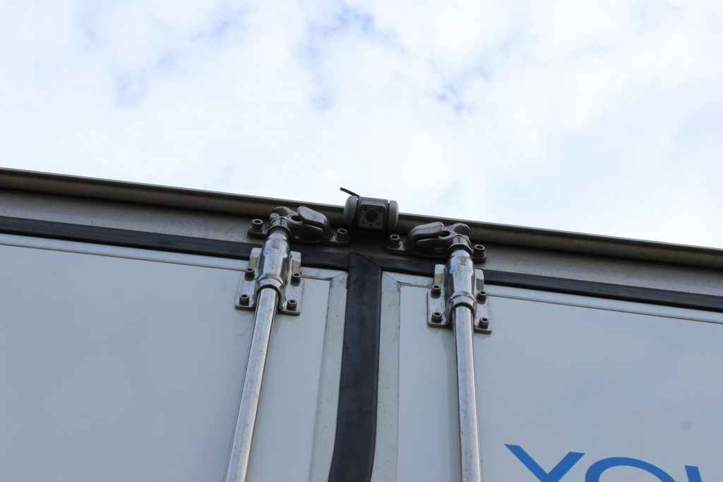 Mercedes-Benz Atego 1223 E6 TK T-800 R Strom LBW - Camión frigorífico: foto 4 Mercedes-Benz Atego 1223 E6 TK T-800 R Strom LBW - Camión frigorífico: foto 4