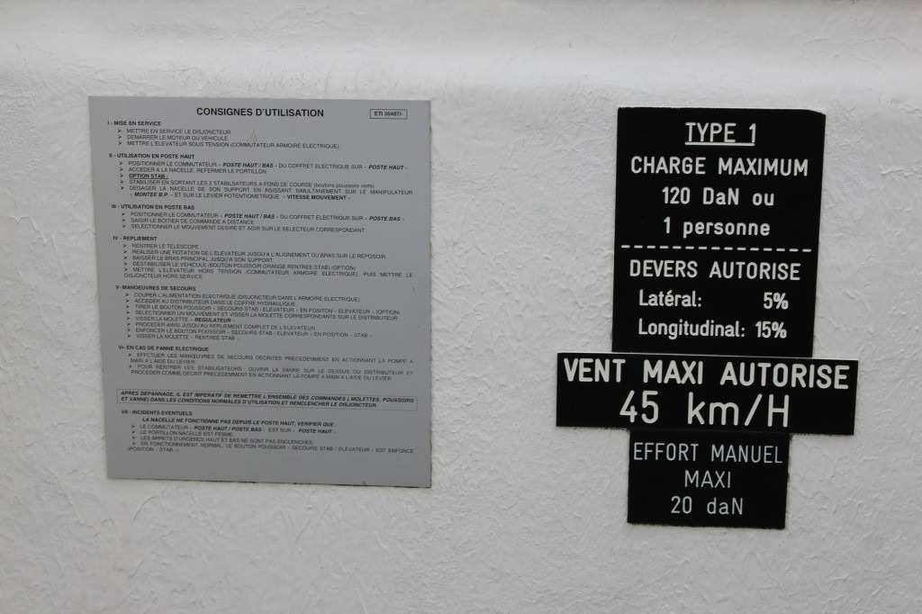 Renault Master Bühne EN100TF1 10m Klima 561h AHK - Camión con plataforma elevadora: foto 2 Renault Master Bühne EN100TF1 10m Klima 561h AHK - Camión con plataforma elevadora: foto 2