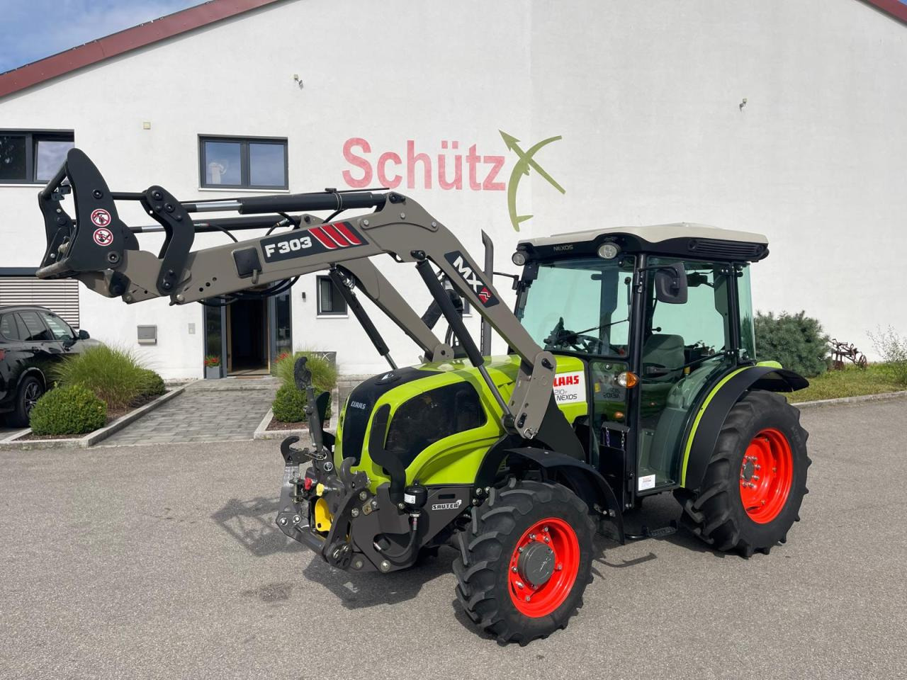 CLAAS Nexos 210 inkl. Frontlader, Frontzapfwelle - Tractor: foto 1 CLAAS Nexos 210 inkl. Frontlader, Frontzapfwelle - Tractor: foto 1