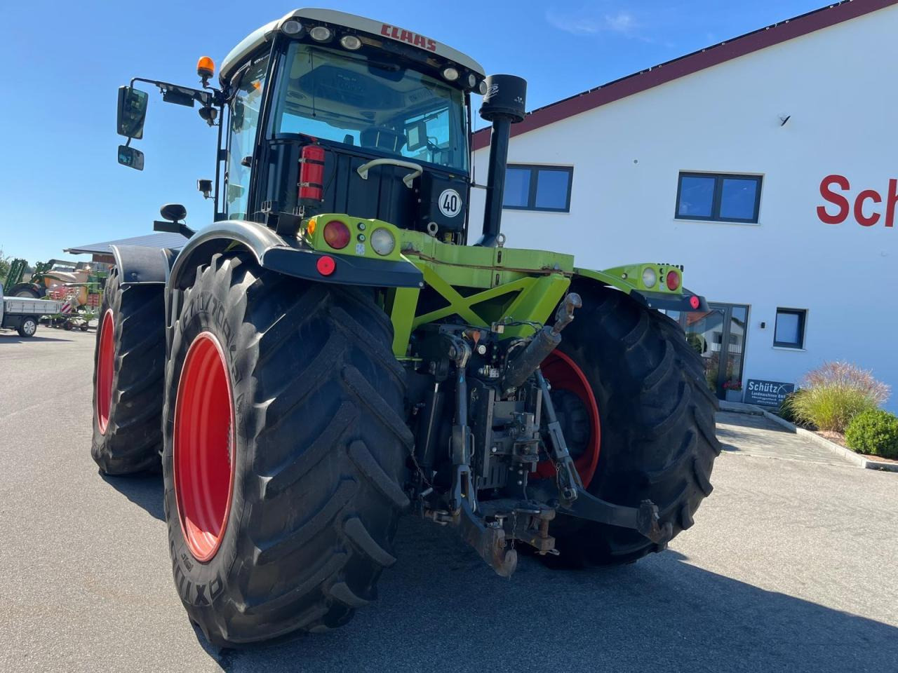 CLAAS Xerion 3800 Trac PTO mit GPS S3 mit Frontkraftheber und Heckzapfwelle, kommt vom Erstbesitzer, gepfl - Tractor: foto 4 CLAAS Xerion 3800 Trac PTO mit GPS S3 mit Frontkraftheber und Heckzapfwelle, kommt vom Erstbesitzer, gepfl - Tractor: foto 4