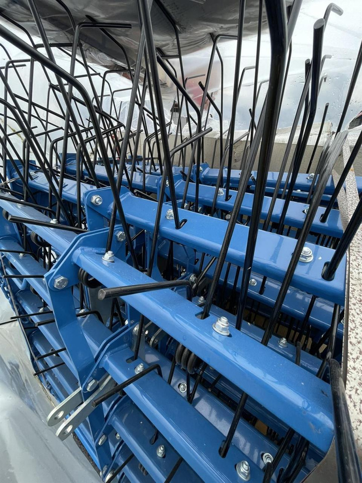Hatzenbichler Striegel mit hydraulischer Druckverstellung, 12m, Bj. 2023, Hatzenbichler neuwertig - Grada: foto 5 Hatzenbichler Striegel mit hydraulischer Druckverstellung, 12m, Bj. 2023, Hatzenbichler neuwertig - Grada: foto 5