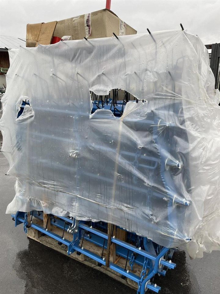 Hatzenbichler Striegel mit hydraulischer Druckverstellung, 12m, Bj. 2023, Hatzenbichler neuwertig - Grada: foto 4 Hatzenbichler Striegel mit hydraulischer Druckverstellung, 12m, Bj. 2023, Hatzenbichler neuwertig - Grada: foto 4