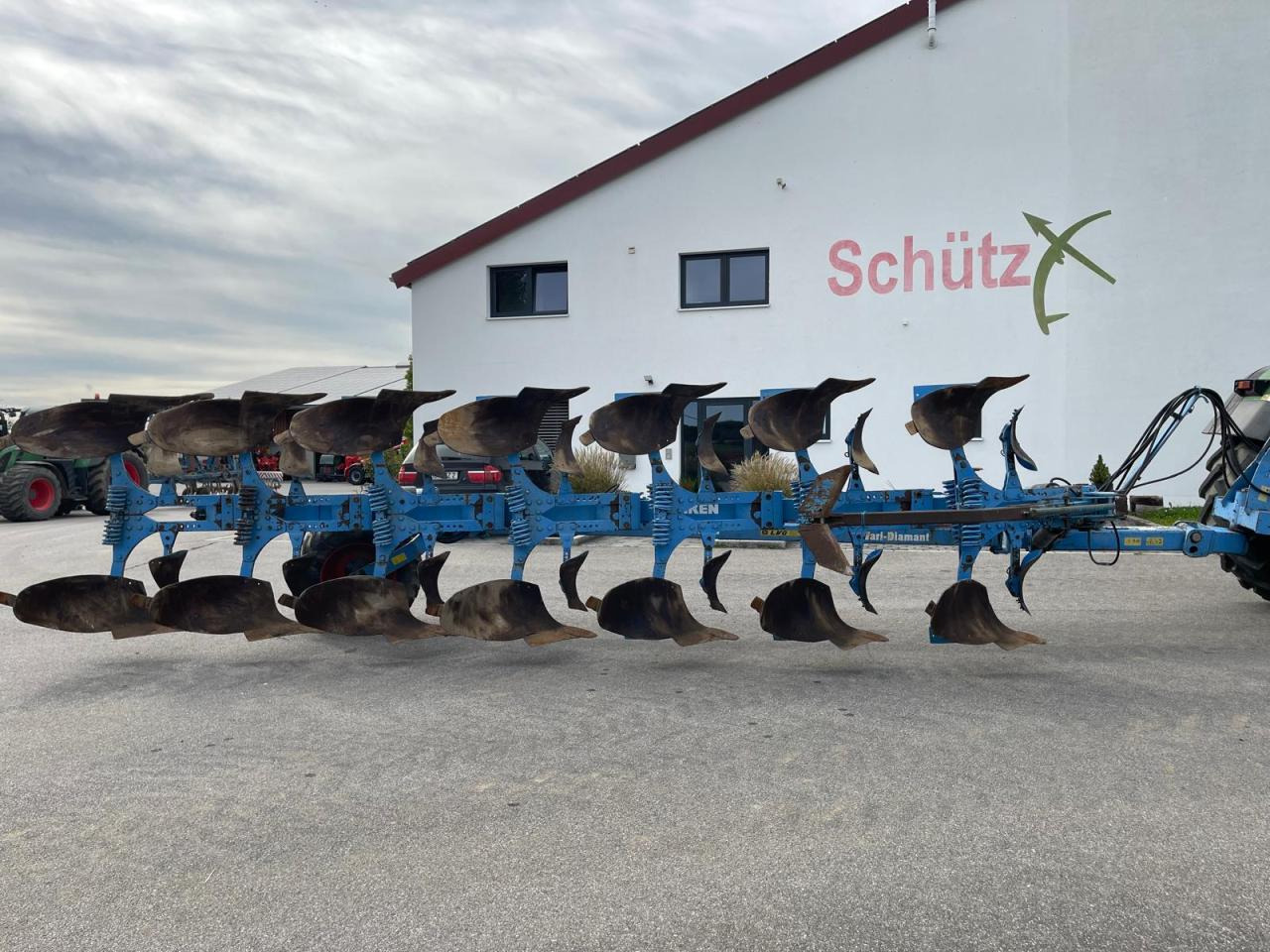 Lemken 7-Schar Pflug Vari Diamant 9X 6/7L100 - Arado: foto 1 Lemken 7-Schar Pflug Vari Diamant 9X 6/7L100 - Arado: foto 1