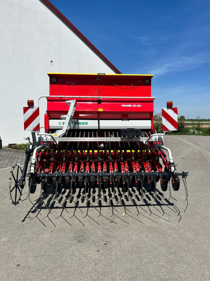 Pöttinger Vitasem 302 ADD, Lion 303.12 WG - Combinado de siembra: foto 4 Pöttinger Vitasem 302 ADD, Lion 303.12 WG - Combinado de siembra: foto 4
