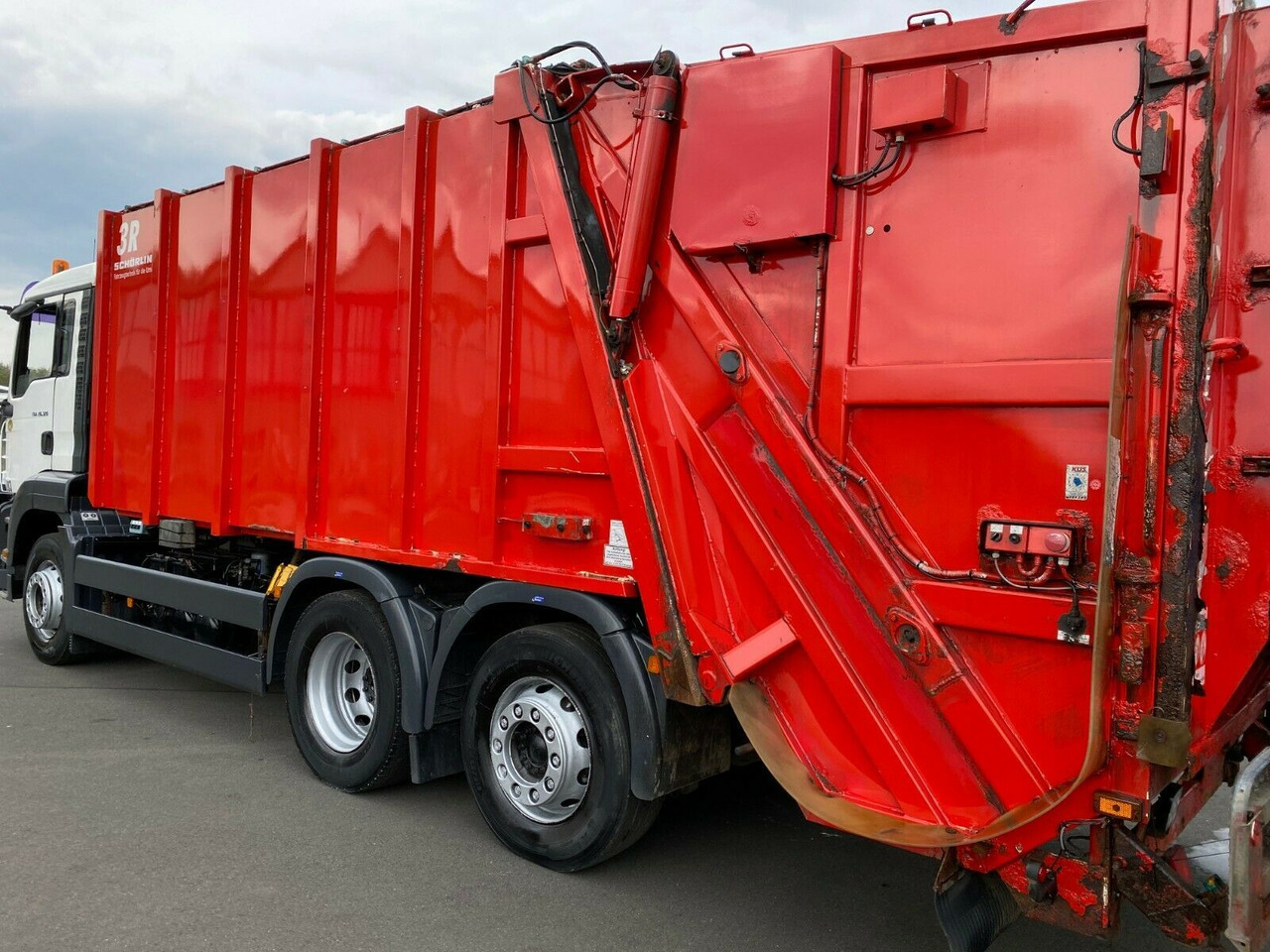 Leasing de MAN TGA 26.320  Schörling  3 R 20 SEW/0 Presswagen MAN TGA 26.320  Schörling  3 R 20 SEW/0 Presswagen MAN TGA 26.320  Schörling  3 R 20 SEW/0 Presswagen MAN TGA 26.320  Schörling  3 R 20 SEW/0 Presswagen: foto 10