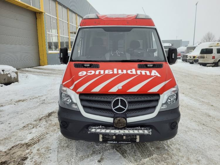 MERCEDES – BENZ SPRINTER 3.0D AMBULANCE (PROFILE) KLIMA 7.2015 EURO 6  - Ambulancia: foto 3 MERCEDES – BENZ SPRINTER 3.0D AMBULANCE (PROFILE) KLIMA 7.2015 EURO 6  - Ambulancia: foto 3