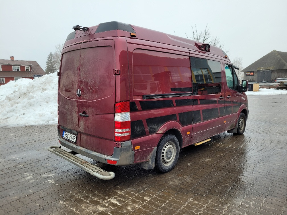 MERCEDES – BENZ SPRINTER 316 CDI ex ambulance 11.2014 EURO 5  - Furgón: foto 4 MERCEDES – BENZ SPRINTER 316 CDI ex ambulance 11.2014 EURO 5  - Furgón: foto 4