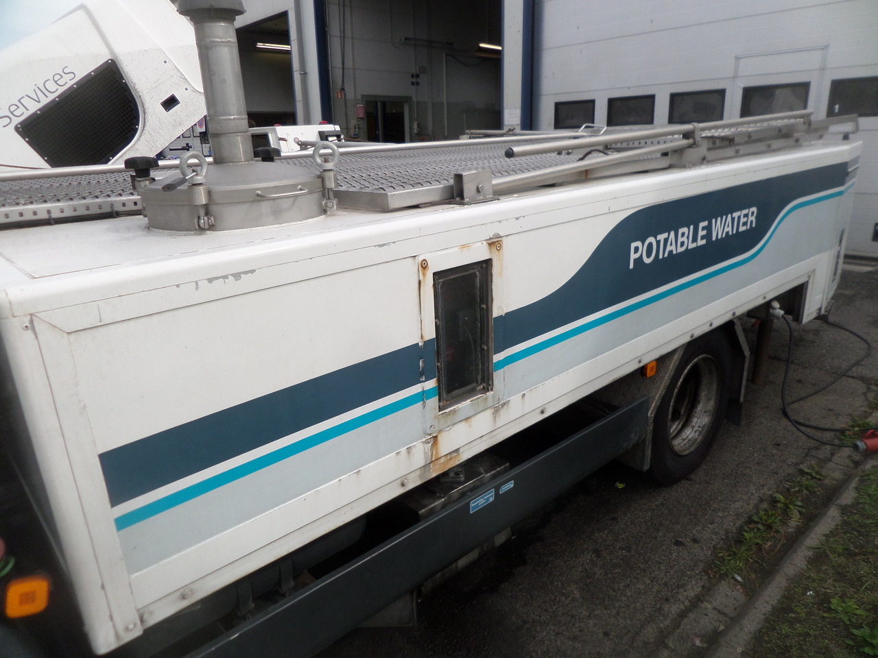 Schrader Water truck WSU 3000 MAN - Equipo de apoyo en tierra: foto 4 Schrader Water truck WSU 3000 MAN - Equipo de apoyo en tierra: foto 4