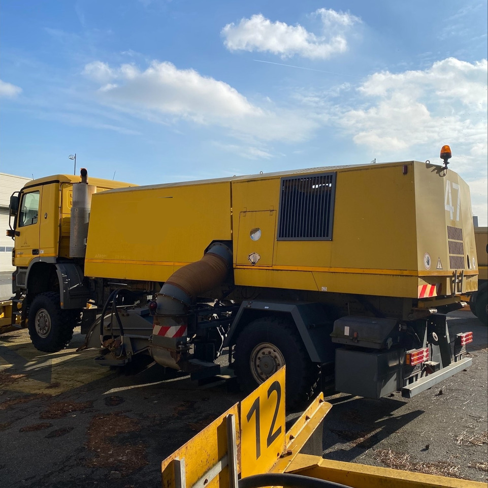 SnowBlower SCHORLING - Equipo de apoyo en tierra: foto 3 SnowBlower SCHORLING - Equipo de apoyo en tierra: foto 3