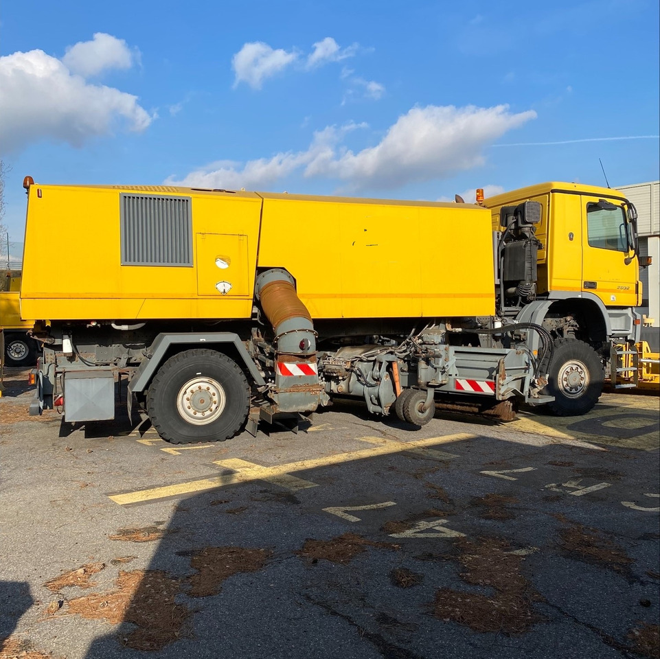 SnowBlower SCHORLING - Equipo de apoyo en tierra: foto 2 SnowBlower SCHORLING - Equipo de apoyo en tierra: foto 2