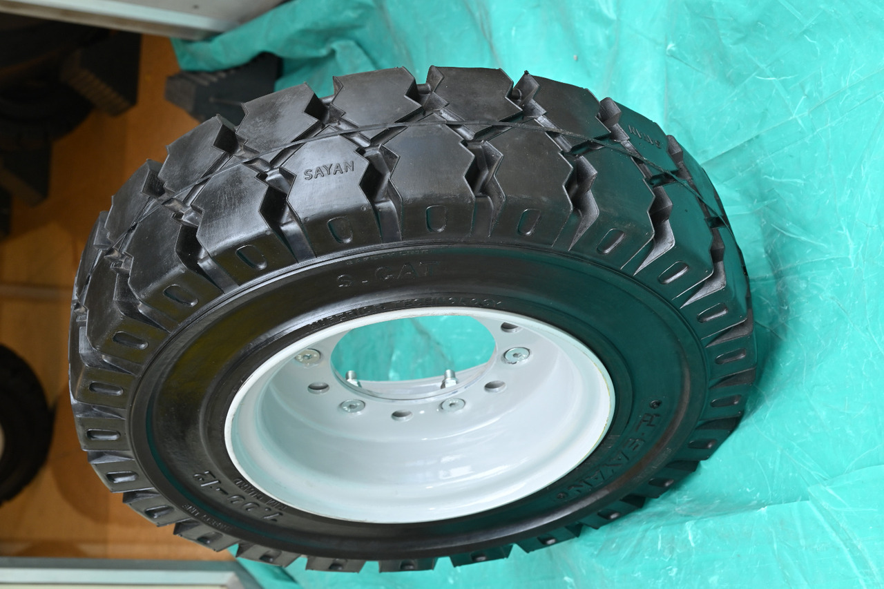 EuroSolid 6.50-10 - Neumático para Tractor de equipaje: foto 2 EuroSolid 6.50-10 - Neumático para Tractor de equipaje: foto 2