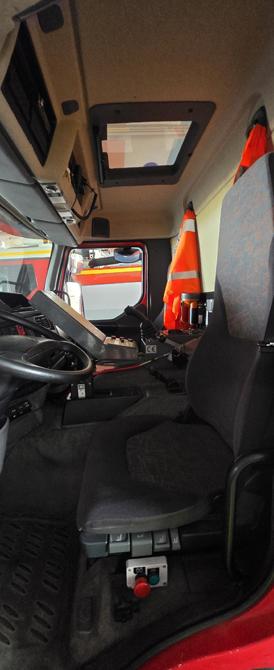 Sides - Camión de bomberos: foto 2 Sides - Camión de bomberos: foto 2