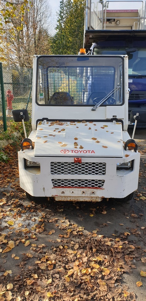 Toyota 02-2TD25 - Tractor de equipaje: foto 1 Toyota 02-2TD25 - Tractor de equipaje: foto 1