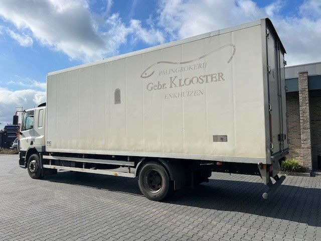 DAF CF 65.250 FA65.250 CF Manuel - Camión frigorífico: foto 4 DAF CF 65.250 FA65.250 CF Manuel - Camión frigorífico: foto 4