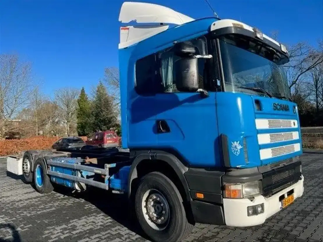 Scania R114-340 .340 - Camión chasis: foto 2 Scania R114-340 .340 - Camión chasis: foto 2