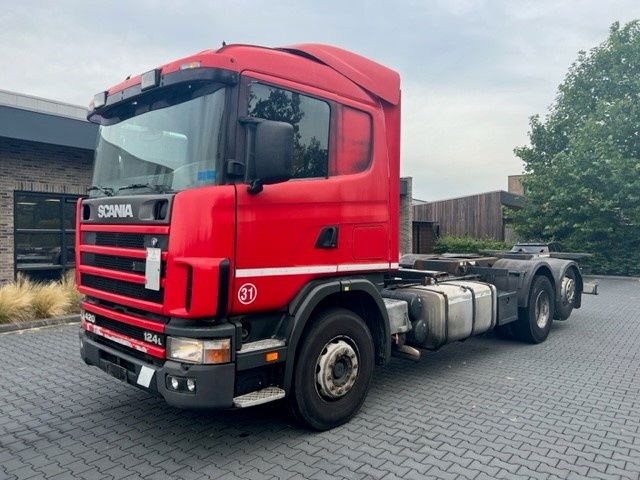 Scania R124-420 .420 6x2 - Camión chasis: foto 1 Scania R124-420 .420 6x2 - Camión chasis: foto 1