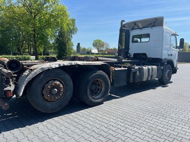 Volvo FM 12.420 FM12.420 6x2 - Camión portacontenedore/ Intercambiable: foto 4 Volvo FM 12.420 FM12.420 6x2 - Camión portacontenedore/ Intercambiable: foto 4