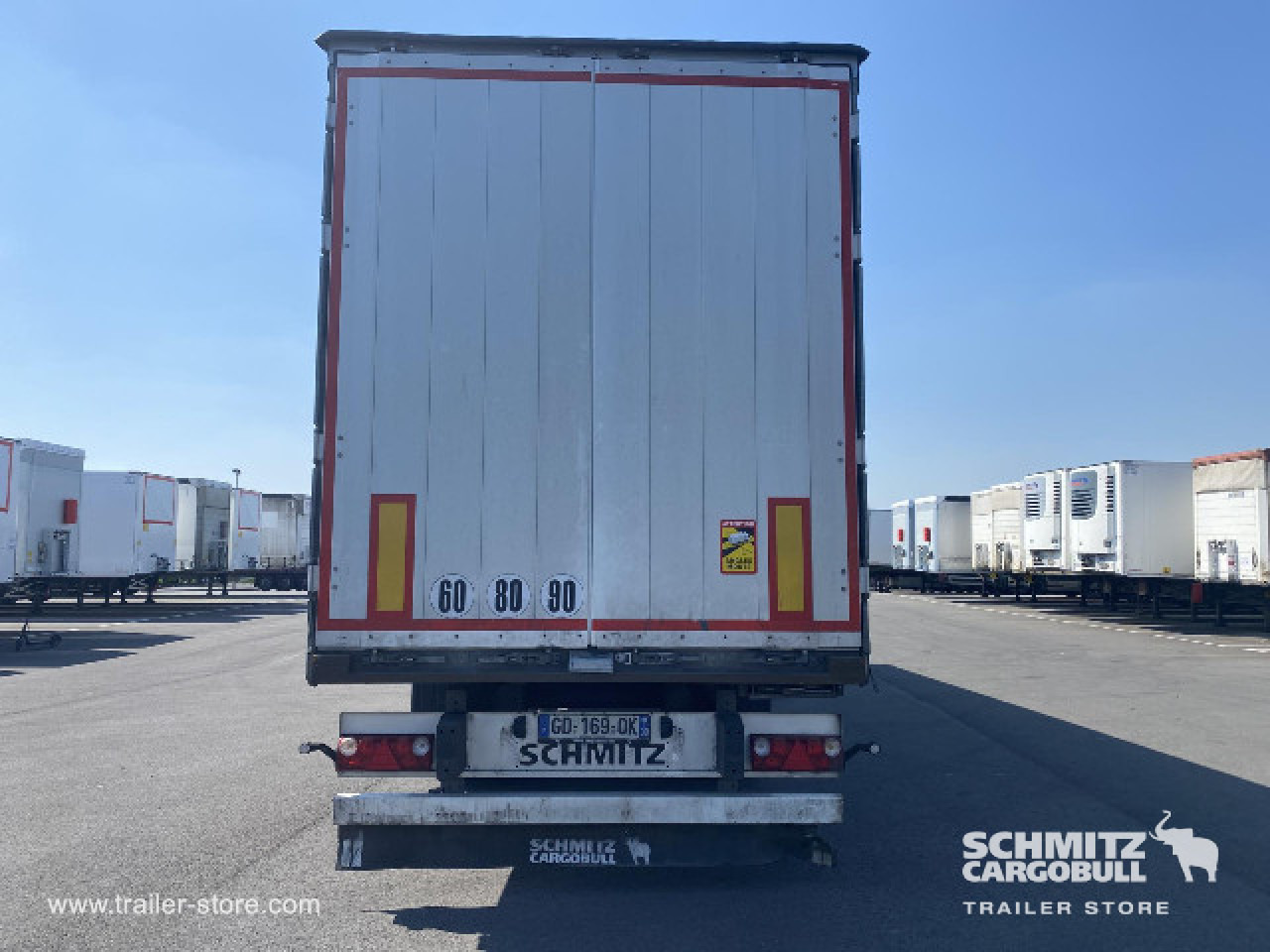 SCHMITZ Curtainsider Standard - Semirremolque lona: foto 3 SCHMITZ Curtainsider Standard - Semirremolque lona: foto 3