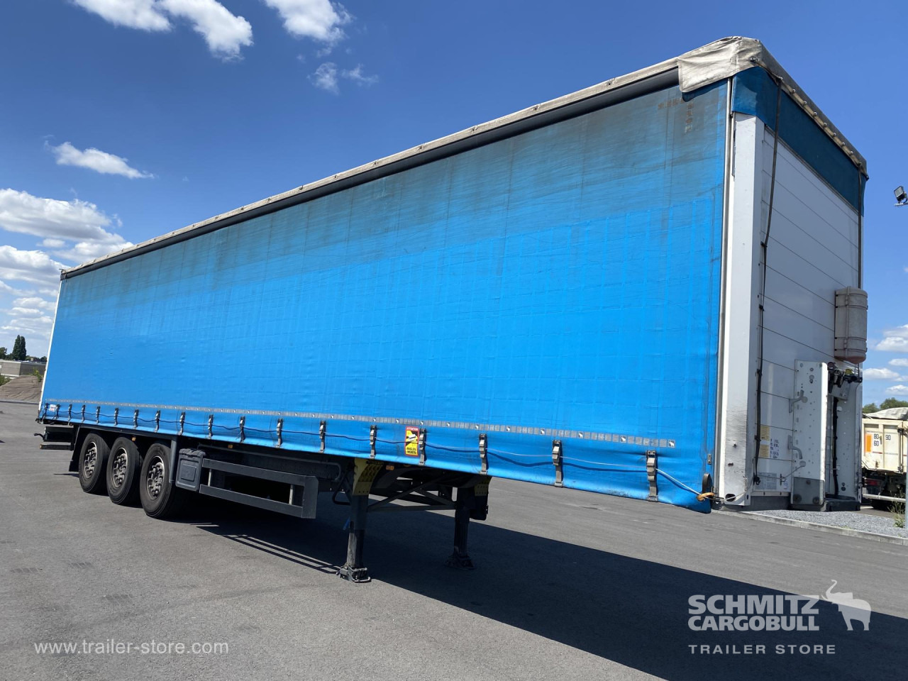 SCHMITZ Curtainsider Standard - Semirremolque lona: foto 1 SCHMITZ Curtainsider Standard - Semirremolque lona: foto 1