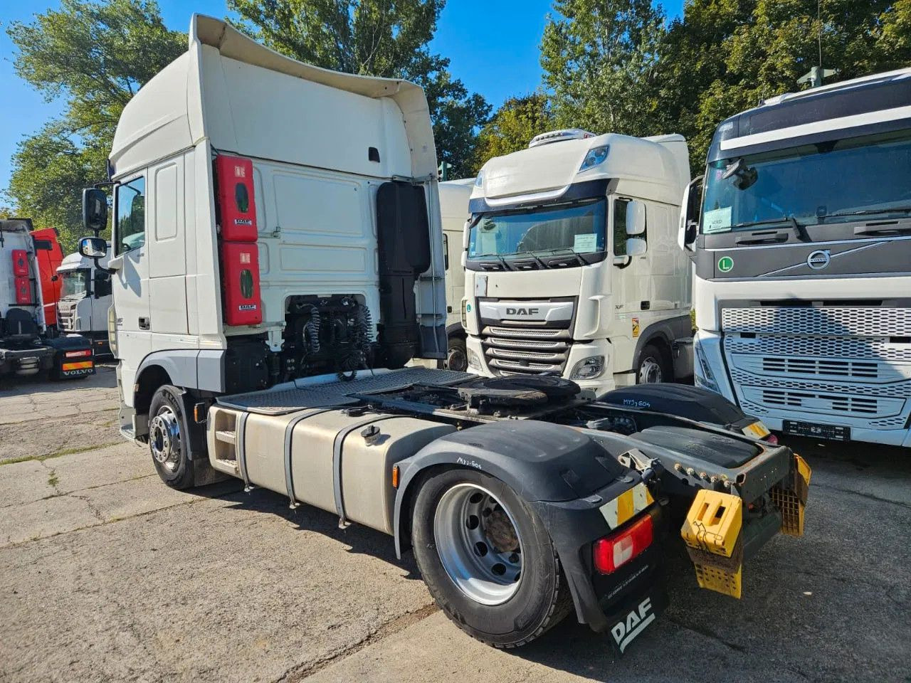 DAF XF 460 SSC Retarder Standklima - Cabeza tractora: foto 4 DAF XF 460 SSC Retarder Standklima - Cabeza tractora: foto 4