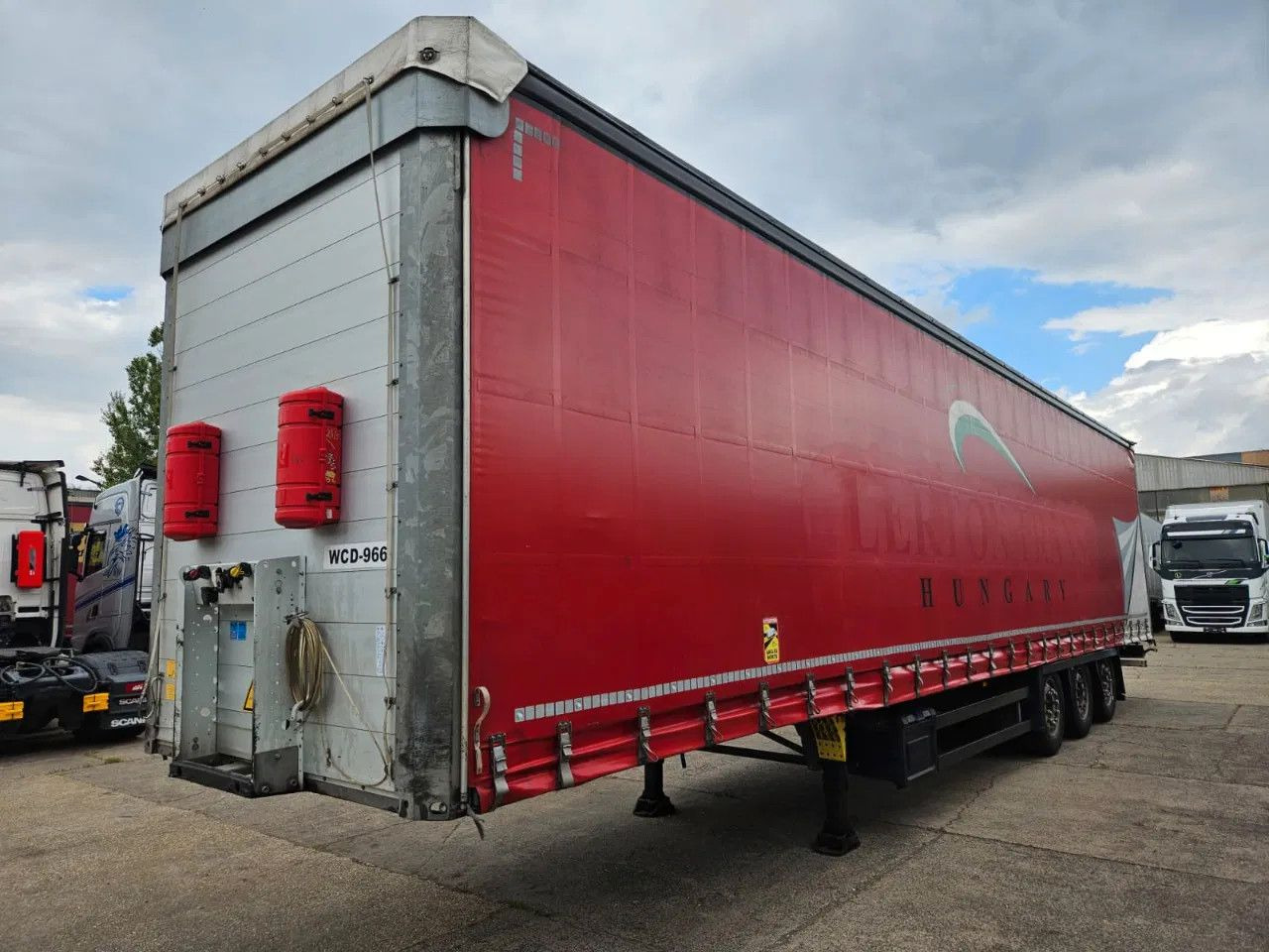 Schmitz Cargobull SCB S3T 60 unis in stock! 6 New tires, Alloy w. - Semirremolque: foto 1 Schmitz Cargobull SCB S3T 60 unis in stock! 6 New tires, Alloy w. - Semirremolque: foto 1