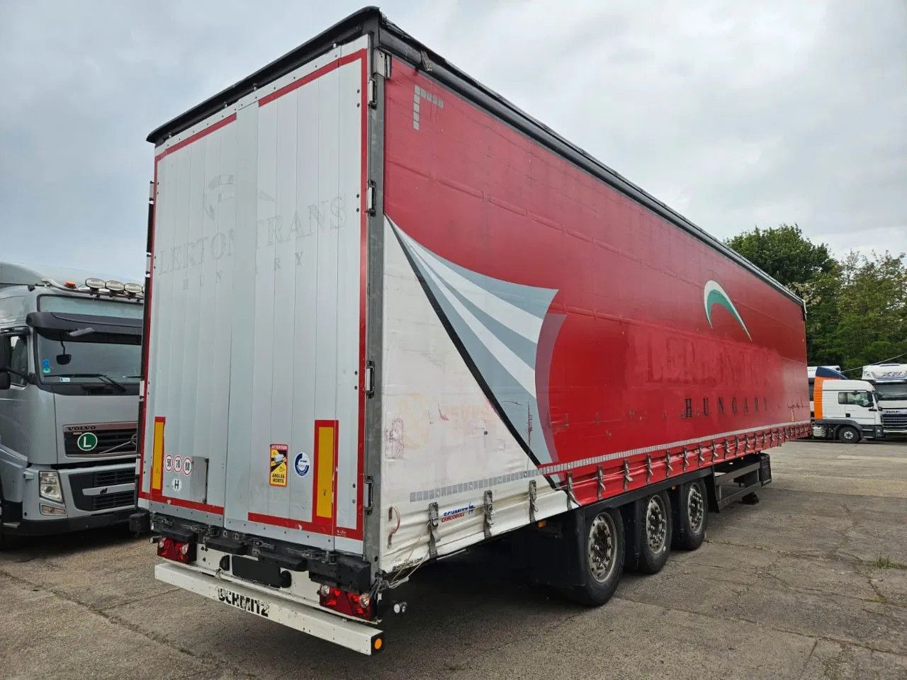 Schmitz Cargobull SCB S3T 60 unis in stock! 6 New tires, Alloy w. - Semirremolque: foto 5 Schmitz Cargobull SCB S3T 60 unis in stock! 6 New tires, Alloy w. - Semirremolque: foto 5