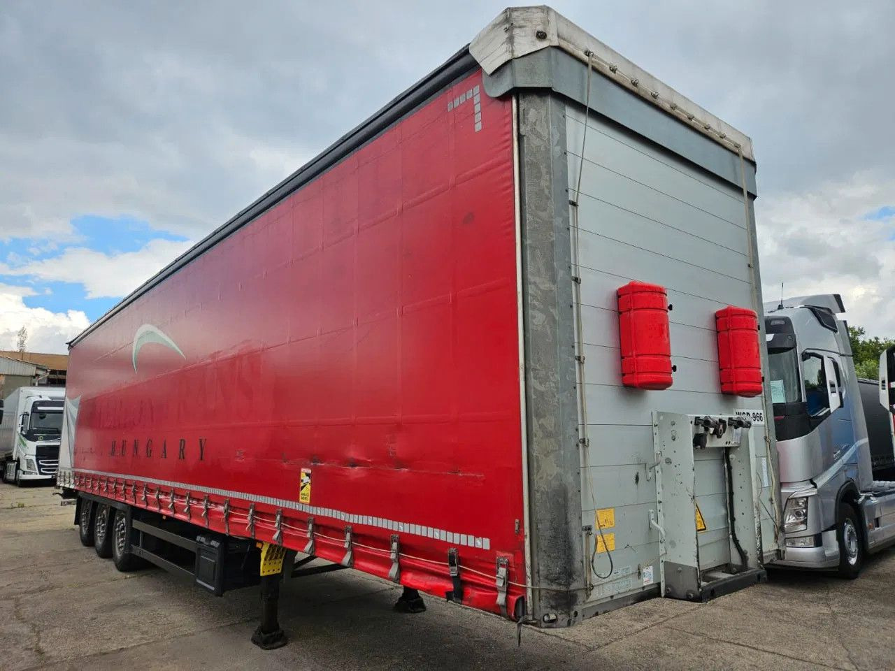 Schmitz Cargobull SCB S3T 60 unis in stock! 6 New tires, Alloy w. - Semirremolque: foto 2 Schmitz Cargobull SCB S3T 60 unis in stock! 6 New tires, Alloy w. - Semirremolque: foto 2