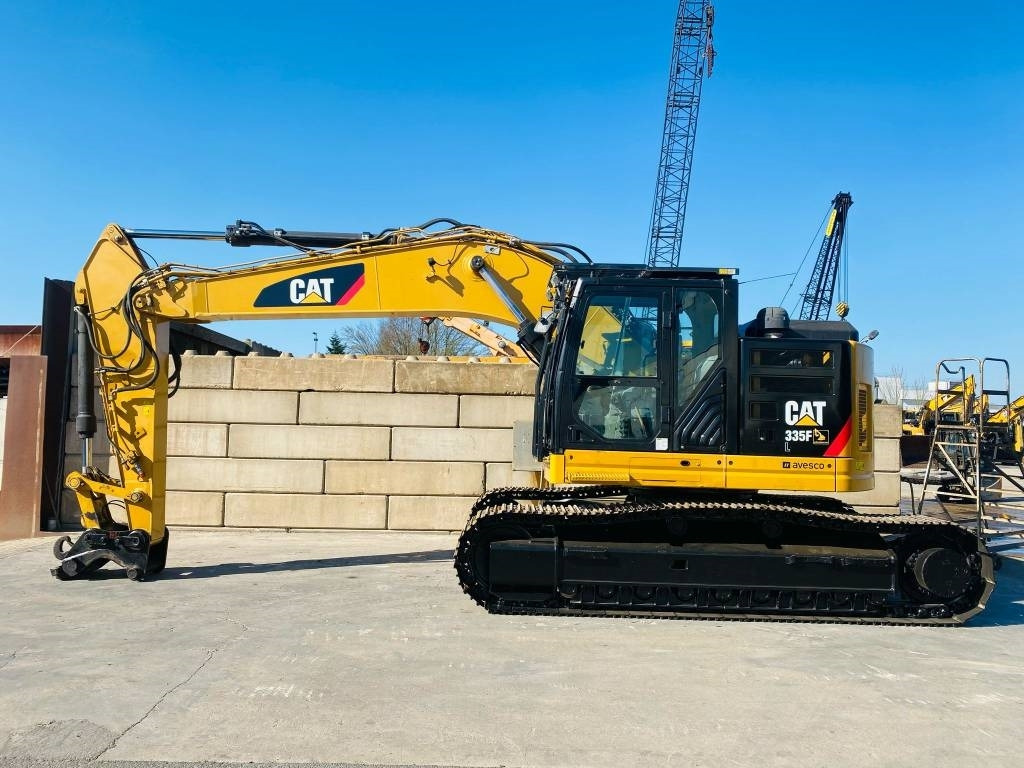 CAT 335 F L CR - Excavadora de cadenas: foto 1 CAT 335 F L CR - Excavadora de cadenas: foto 1