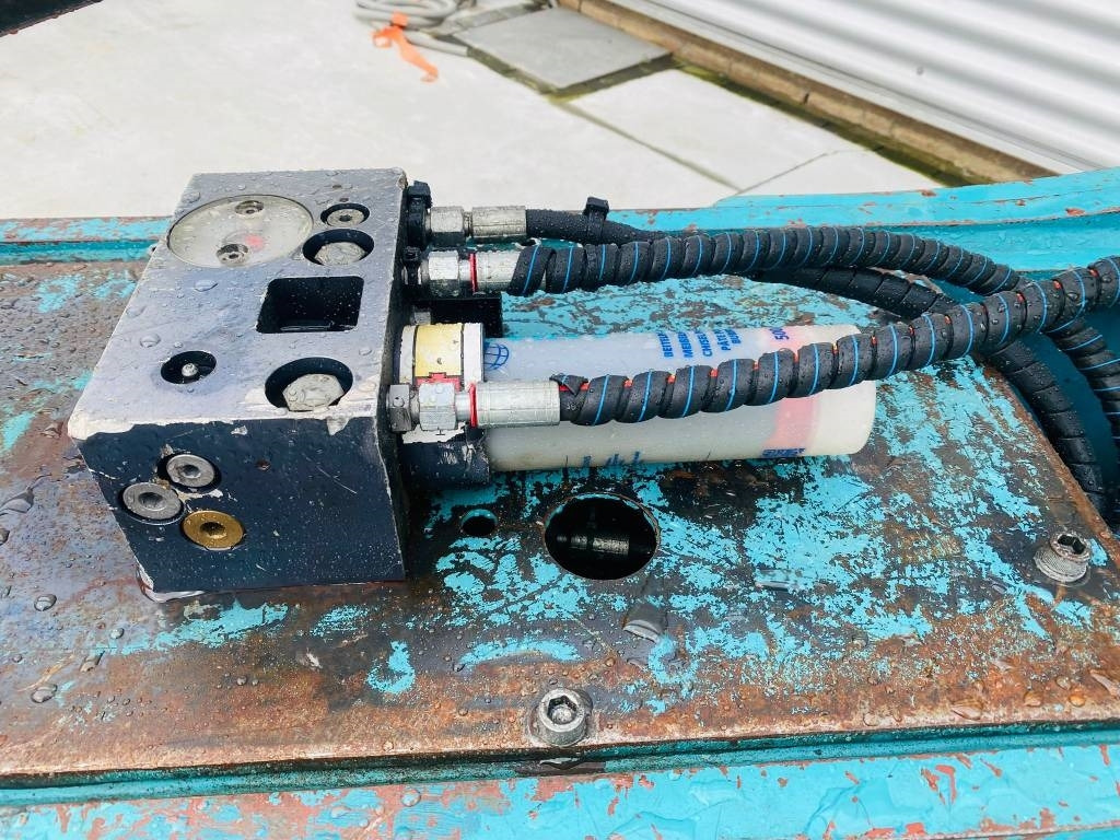 Martillo hidráulico para Maquinaria de construcción Dehaco ibex4000gs: foto 6 Martillo hidráulico para Maquinaria de construcción Dehaco ibex4000gs: foto 6