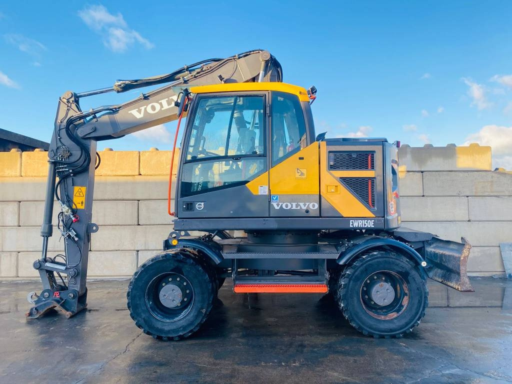 Volvo EWR 150 E - Excavadora de ruedas: foto 1 Volvo EWR 150 E - Excavadora de ruedas: foto 1