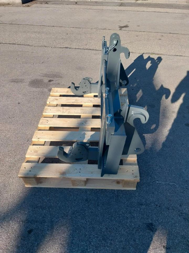 Adapter Kramer Hoflader Radlader auf 3 Punkt Kat II Palettengabel - Horquillas para Cargadora de ruedas: foto 2 Adapter Kramer Hoflader Radlader auf 3 Punkt Kat II Palettengabel - Horquillas para Cargadora de ruedas: foto 2